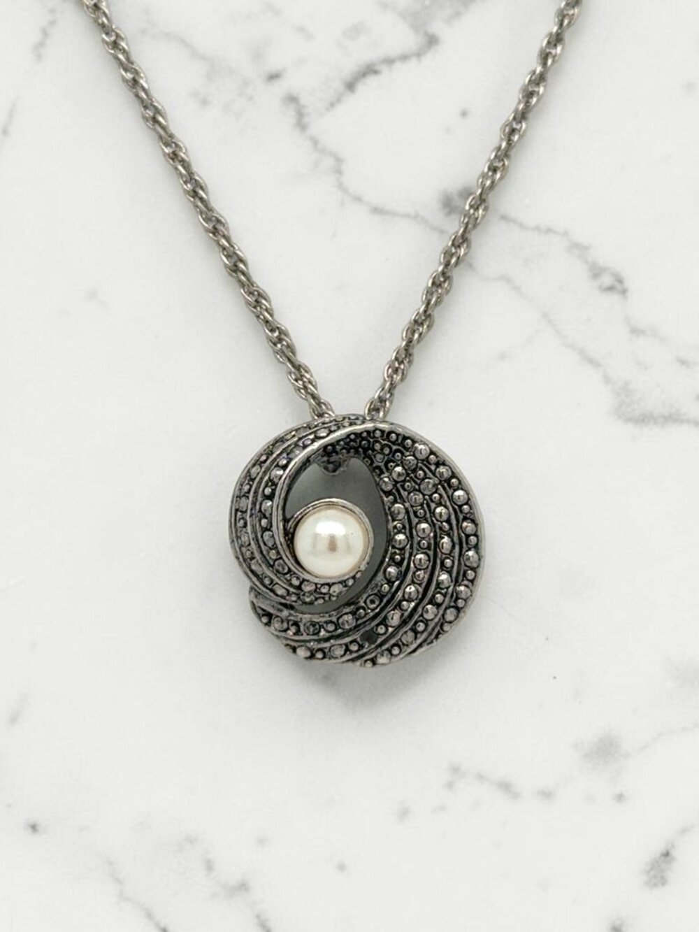 Silver-Tone Vintage Faux Pearl Necklace